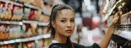 Nakupující žena Foto: Joshua Rawson-Harris Unsplash Nakupující žena Foto: Joshua Rawson-Harris Unsplash