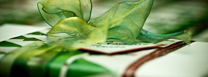 Mašle na dárku Foto: charamelody Flickr Mašle na dárku Foto: charamelody Flickr