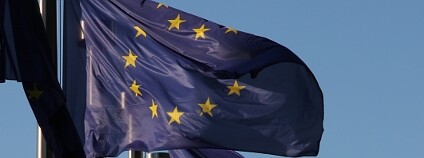Vlajky EU před sídlem Evropské komise v Bruselu. Foto: Jan Stejskal/Ekolist.cz Vlajky EU před sídlem Evropské komise v Bruselu. Foto: Jan Stejskal/Ekolist.cz